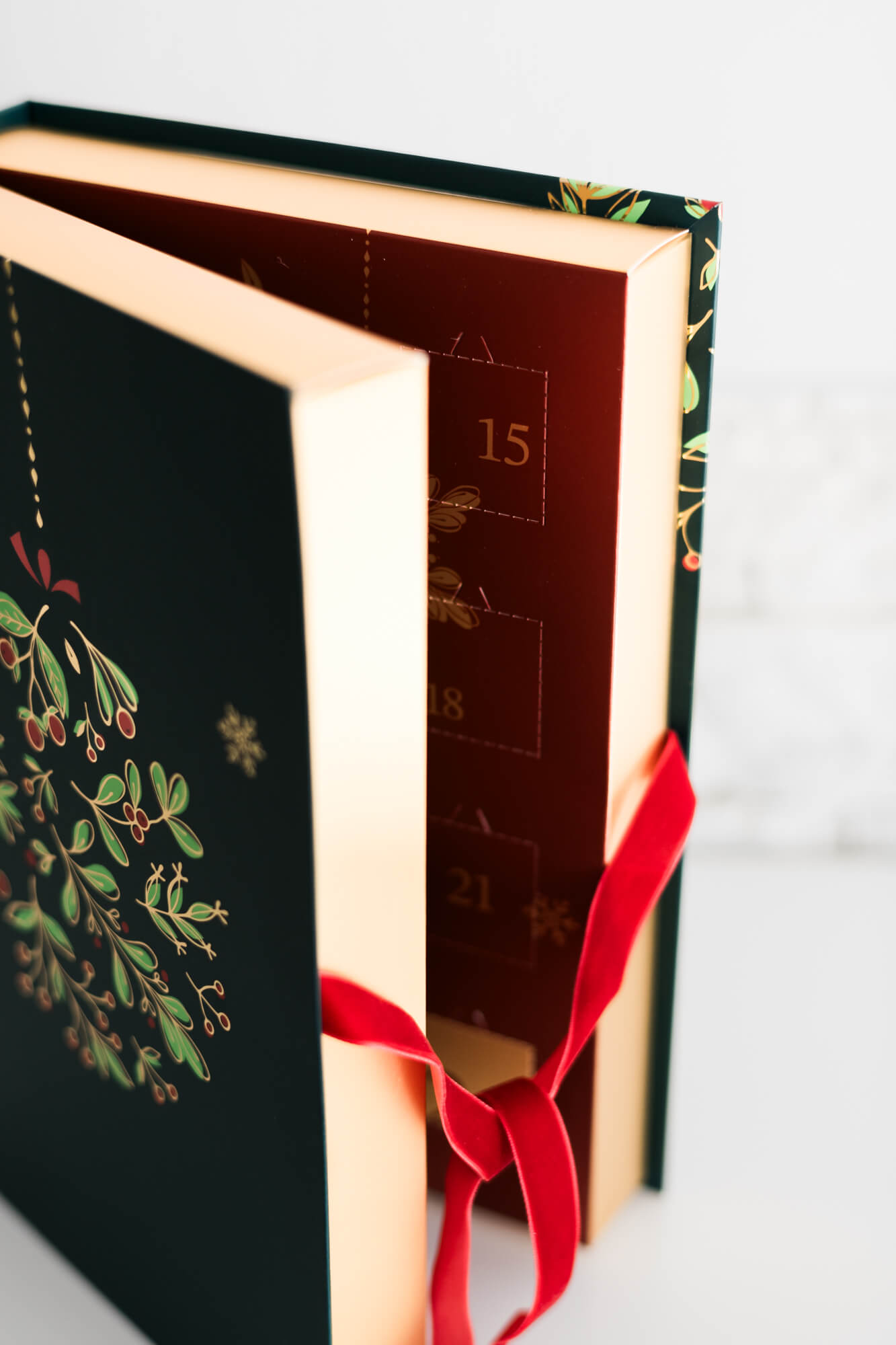Adventskalender Pralinen Buch klappbar